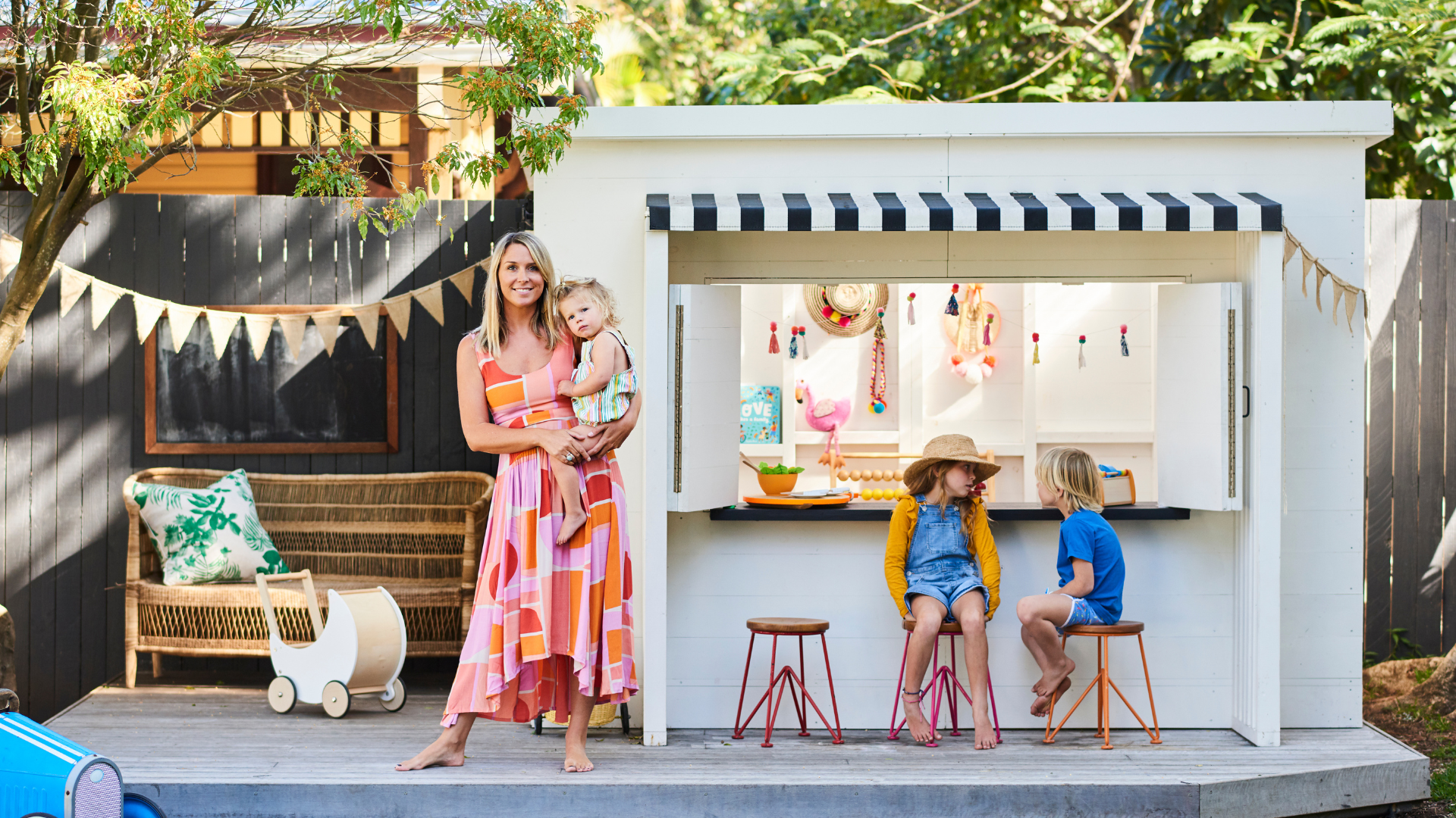 Mister Zimi and The Mini Zimi Cubby