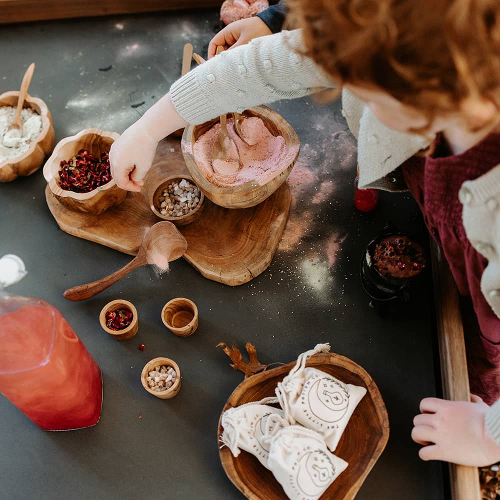 Exploration &amp; Loose Parts Tables