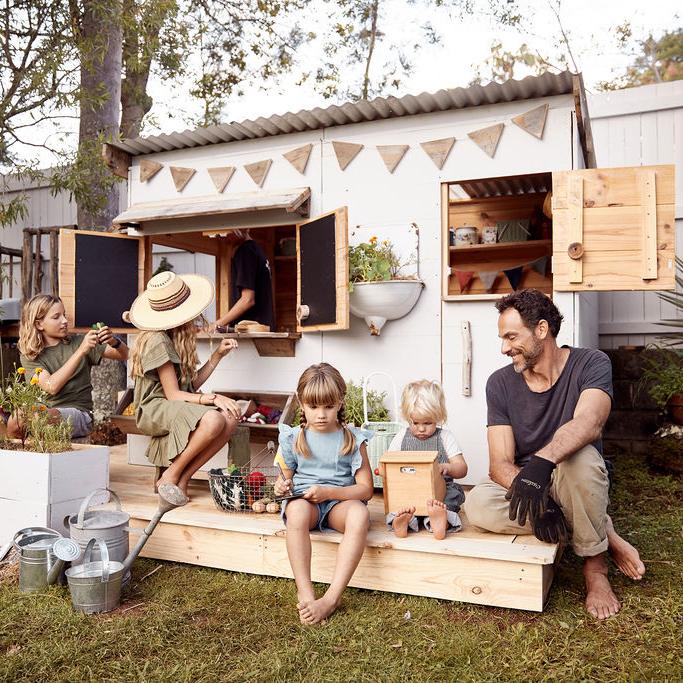 The 'Adamo Family Cubby' Package